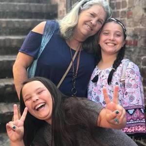 Meet your Posher, Deborah